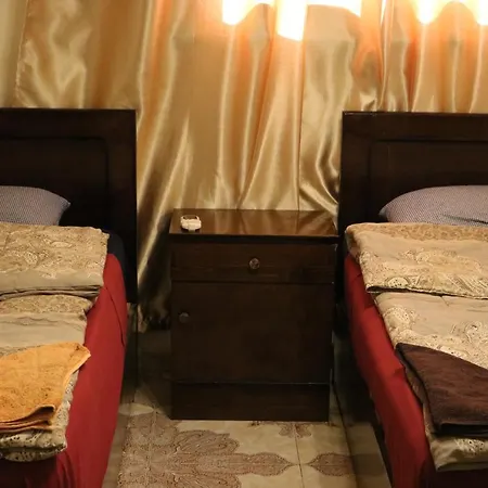 Wake Up! Cairo Hostel-2